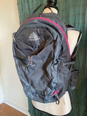Gregory Maya 16 Gray Daypack Backpack